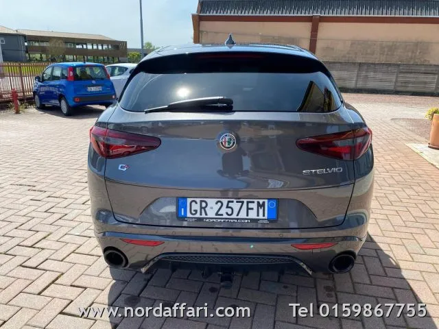 Alfa Romeo Stelvio Stelvio 2.2 T.diesel 210CV AT8 Q4 Veloce - Foto 4
