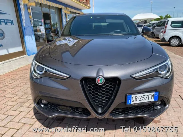 Alfa Romeo Stelvio Stelvio 2.2 T.diesel 210CV AT8 Q4 Veloce - Foto 5