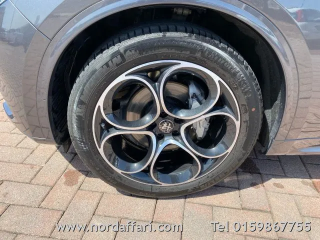 Alfa Romeo Stelvio Stelvio 2.2 T.diesel 210CV AT8 Q4 Veloce - Foto 9