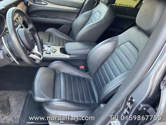 Alfa Romeo Stelvio Stelvio 2.2 T.diesel 210CV AT8 Q4 Veloce - Foto 13