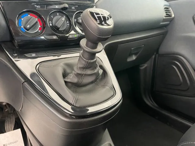 Lancia Ypsilon 1.0 Hybrid 69 CV Gold - Foto 11