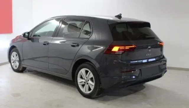 Volkswagen golf - dettaglio 330