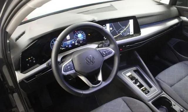 Volkswagen golf - dettaglio 400