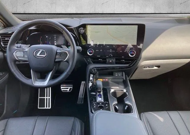 Lexus nx 300h - dettaglio 247