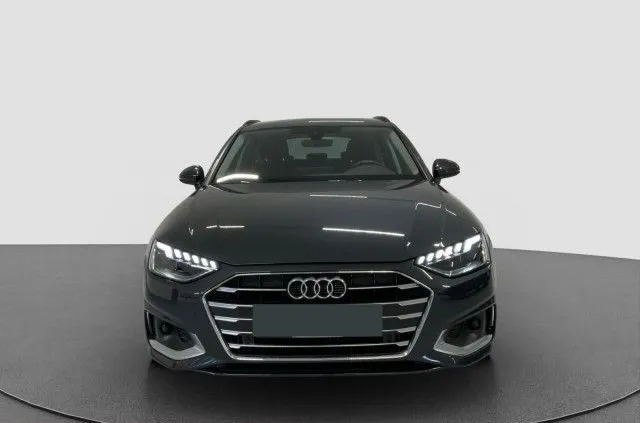 Audi A4 Avant 30 TDI/136 CV S tronic Business Advanced - Foto 28
