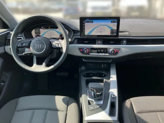 Audi A4 Avant 30 TDI/136 CV S tronic Business - Foto 53