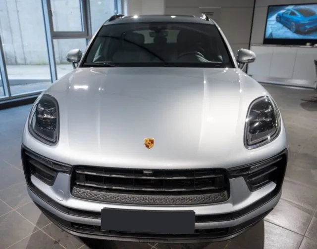 Porsche macan - dettaglio 36