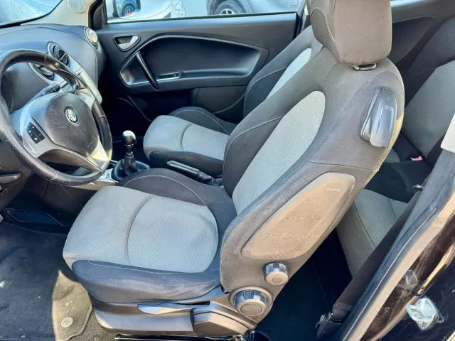 Alfa Romeo MiTo MiTo 1.4 78 CV Junior - Foto 8