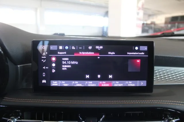 Alfa Romeo Tonale 1.3 280 CV PHEV AT6 Q4 Sprint - Foto 13