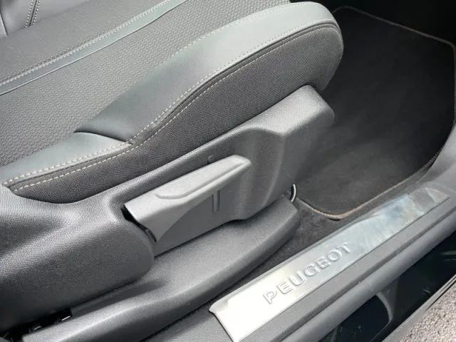 Peugeot 5008 - dettaglio 23
