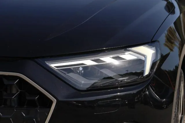 Audi A1 SPB 1.0 TFSI 30 - Foto 4