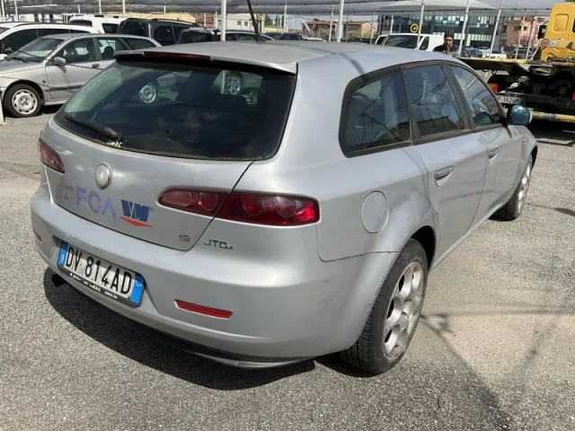 Alfa romeo 159 - dettaglio 170