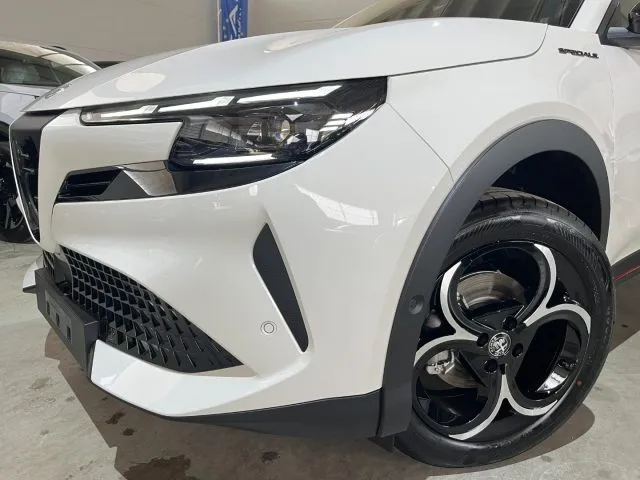 Alfa Romeo Junior 1.2 136CV Hybrid eDCT6 Speciale +TECHNO/LED MATRIX - Foto 18