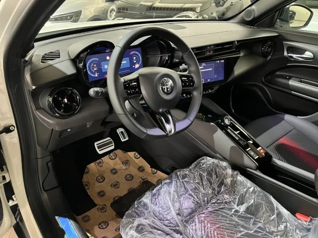 Alfa Romeo Junior 1.2 136CV Hybrid eDCT6 Speciale +TECHNO/LED MATRIX - Foto 23