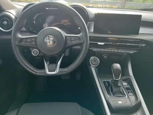 Alfa Romeo Tonale 1.5 160 CV MHEV TCT7 Ti - Foto 6