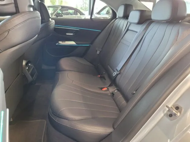 Mercedes-benz e 220 - dettaglio 30