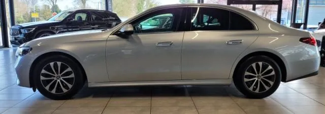 Mercedes-benz e 220 - dettaglio 43
