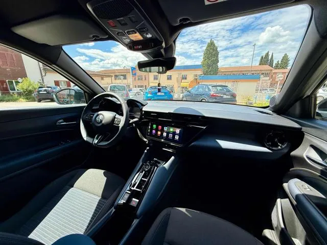 Alfa Romeo Junior 1.2 136 CV Hybrid eDCT6 - Foto 12
