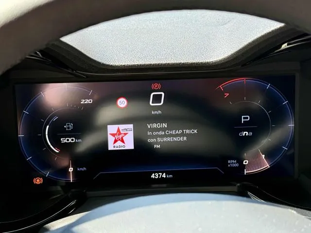 Alfa Romeo Junior 1.2 136 CV Hybrid eDCT6 - Foto 13
