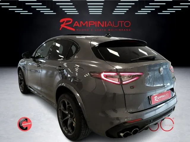 Alfa Romeo Stelvio 2.9 Bi-Turbo V6 510 CV AT8 Quadrifoglio CARBOCERAM - Foto 10