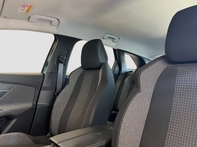 Peugeot 3008 3008 BlueHDi 130 S&S EAT8 ActiveBusiness - Foto 12
