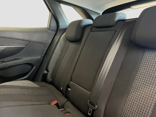Peugeot 3008 3008 BlueHDi 130 S&S EAT8 ActiveBusiness - Foto 14