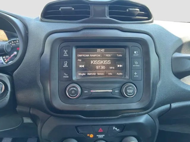 Jeep Renegade Renegade 1.4 T-Jet 120 CV GPL Longitude - Foto 12