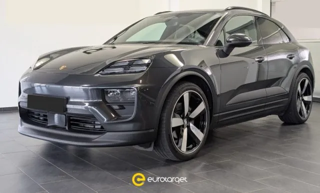 Porsche macan - dettaglio 1