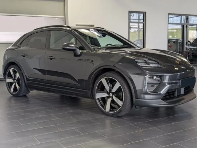 Porsche macan - dettaglio 10