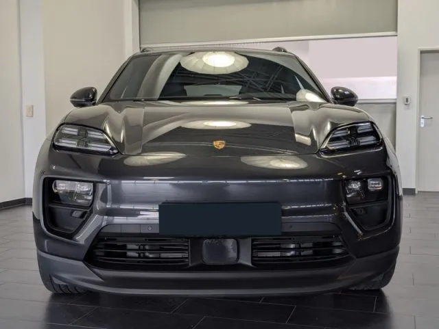 Porsche macan - dettaglio 37
