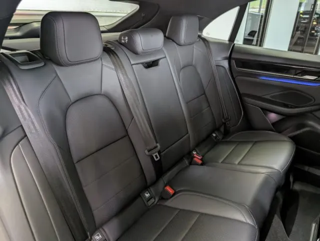 Porsche macan - dettaglio 40