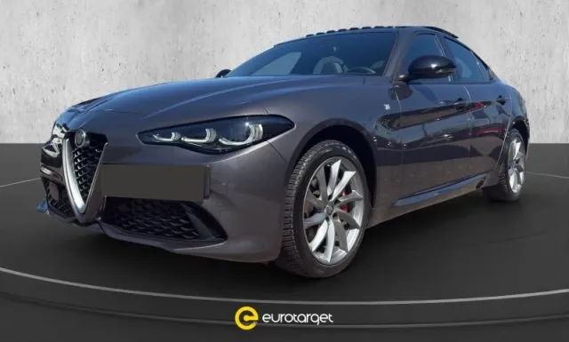 Alfa romeo giulia - dettaglio 25