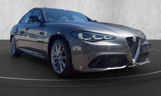Alfa romeo giulia - dettaglio 26