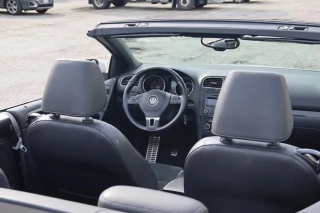 Volkswagen Golf Cabriolet 1.6 TDI - Foto 13