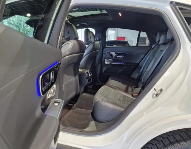 Mercedes-benz glc 300 - dettaglio 8