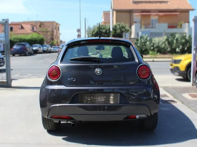 Alfa Romeo MiTo MiTo 1.3 JTDm 85 CV S&S Distinctive - Foto 5