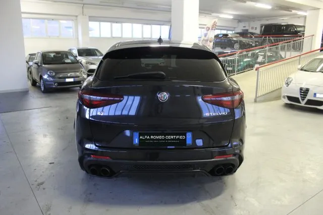 Alfa Romeo Stelvio Stelvio 2.9 BiT.V6 510 AT8 Quadrifoglio - Foto 5