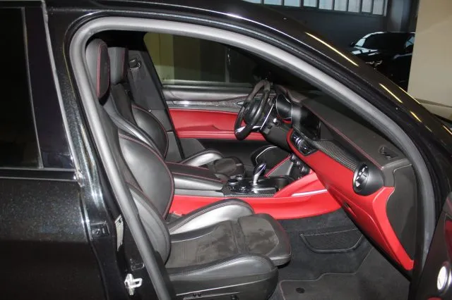 Alfa Romeo Stelvio Stelvio 2.9 BiT.V6 510 AT8 Quadrifoglio - Foto 8