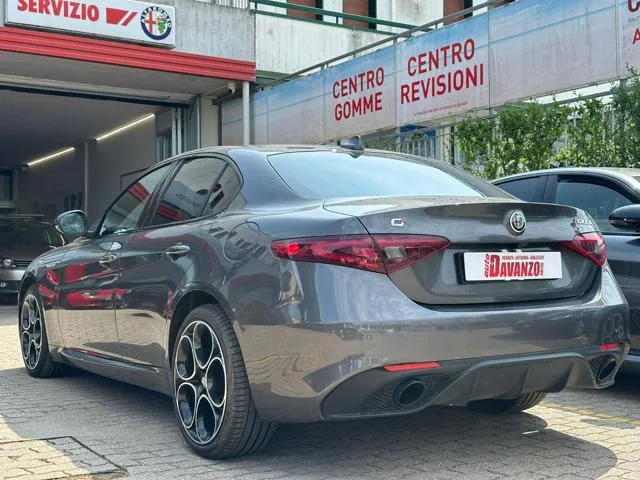 Alfa Romeo Giulia Giulia 2.2 TD 210 CV AT8 AWD Q4 Veloce - Foto 17