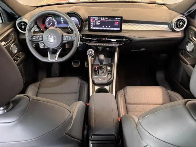 Alfa Romeo Tonale 1.5 160 CV MHEV TCT7 Veloce - Foto 11