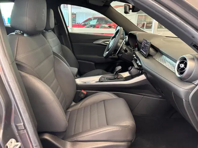 Alfa Romeo Tonale 1.5 160 CV MHEV TCT7 Veloce - Foto 12