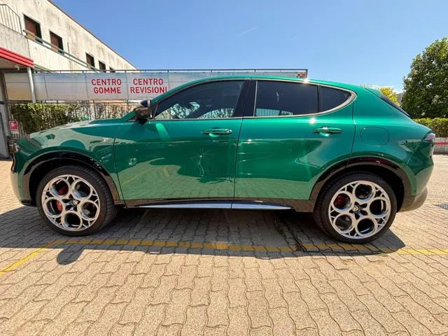 Alfa Romeo Tonale 1.3 280 CV PHEV AT6 Q4 Ti - Foto 6