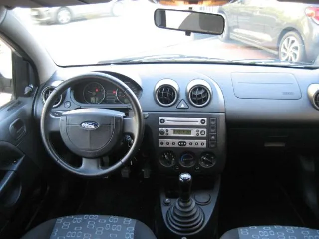 Ford Fiesta 1.2 16V 5 PORTE ZETEC - Foto 6