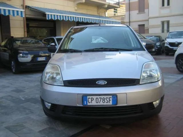 Ford Fiesta 1.2 16V 5 PORTE ZETEC - Foto 10