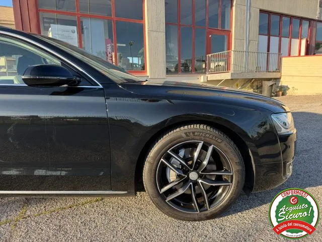 Audi A8 50 TDI 3.0 quattro Fari Full Led R.Lega 19
