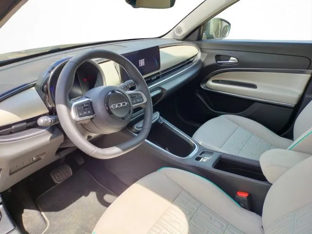 Fiat 600 Hybrid 100 CV DCT MHEV La Prima - Foto 11