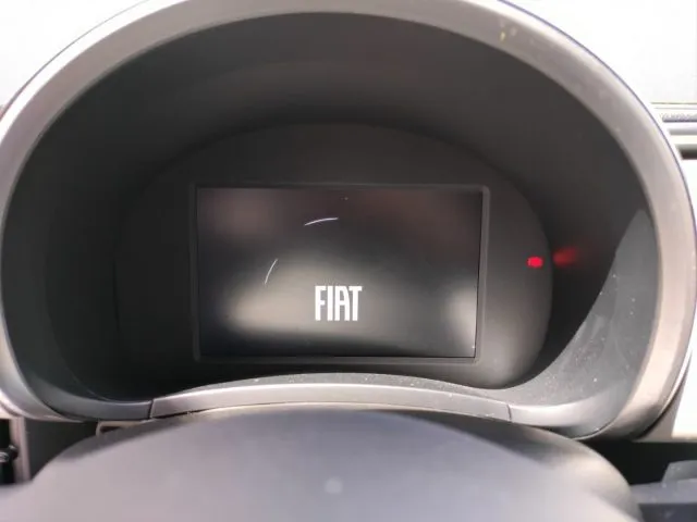Fiat 600 Hybrid 100 CV DCT MHEV La Prima - Foto 12