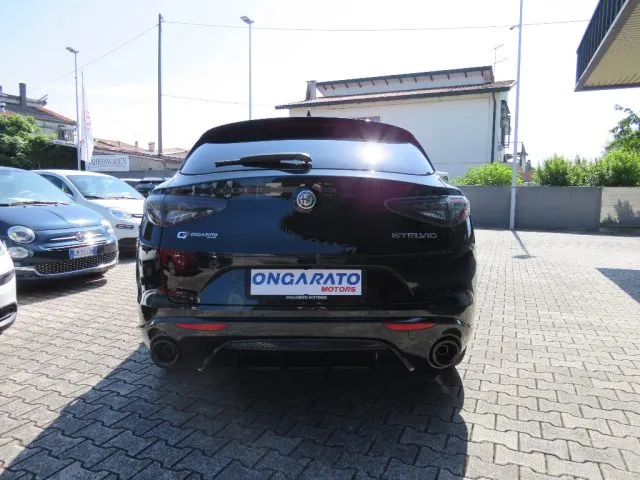 Alfa Romeo Stelvio Stelvio 2.2 T.diesel 210CV AT8 Q4 Veloce - Foto 6