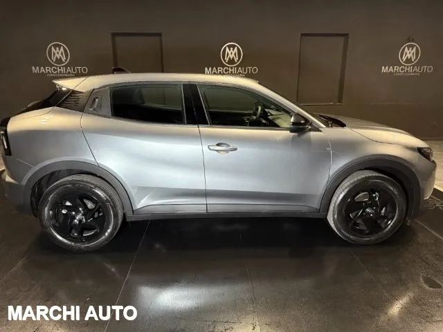 Alfa Romeo Junior 1.2 145 CV Hybrid eDCT6 - Foto 4