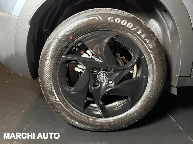 Alfa Romeo Junior 1.2 145 CV Hybrid eDCT6 - Foto 9